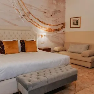 *** Hotel Le Clarisse Pantheon Italia