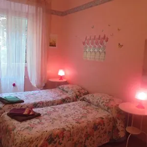 ** Bed and breakfast Max House Italia